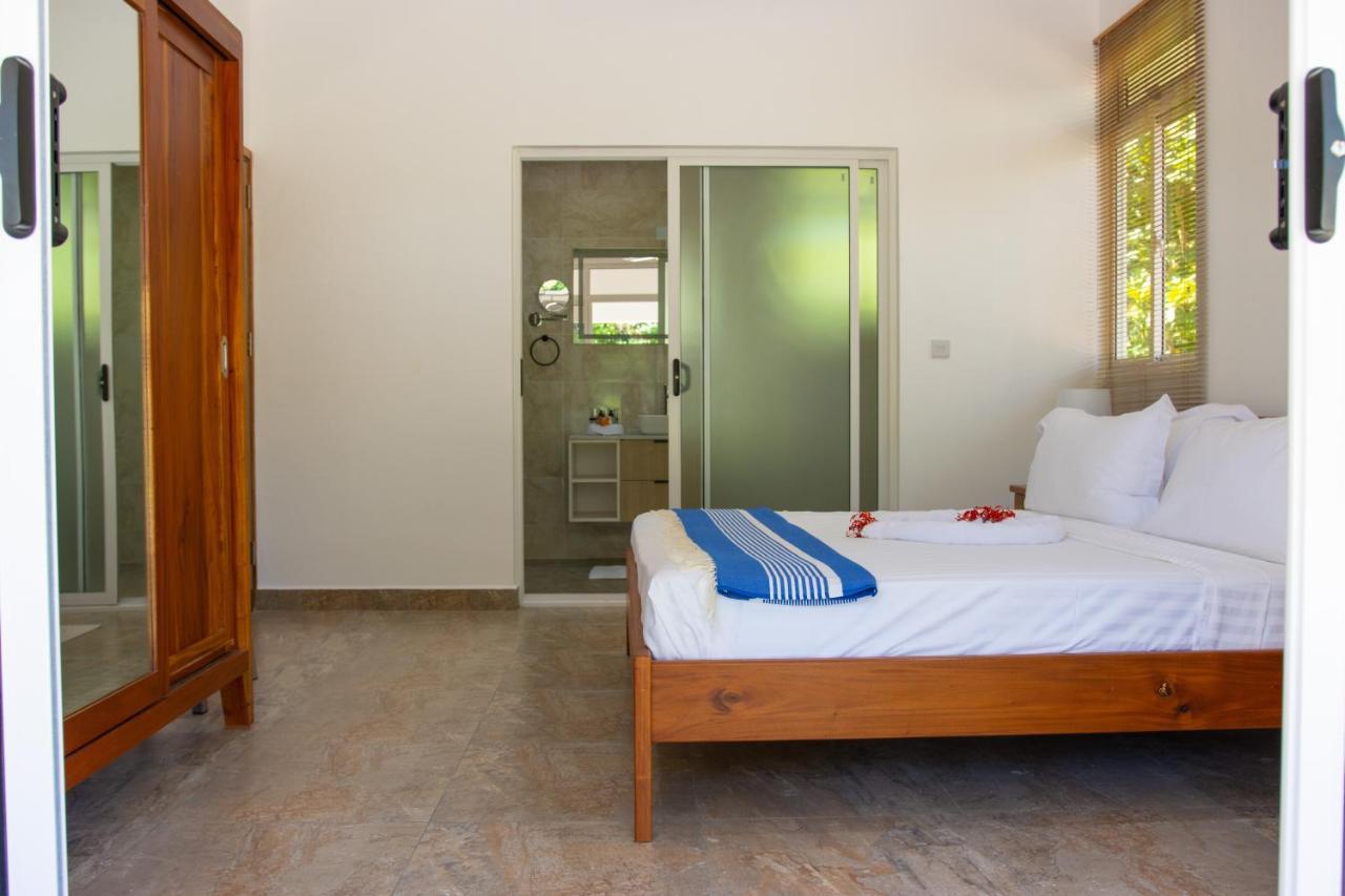 Macmillan'S Holiday Villas Grand Anse (Praslin) Exterior foto